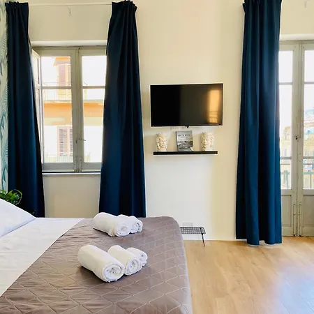 ゲストハウス La Casa Di Didi 3*